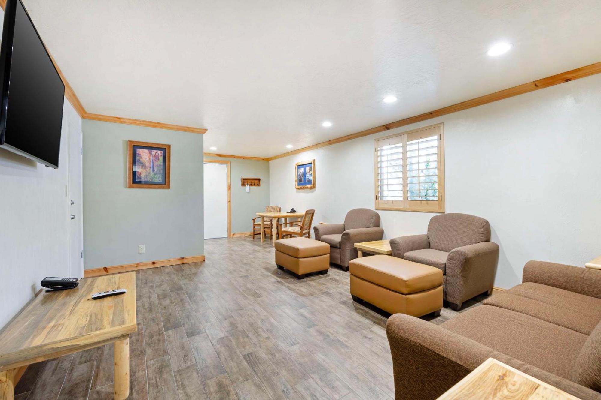 Motel Western East Zion Thunderbird 3*